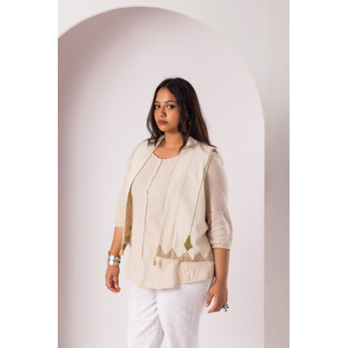 Off White Sleeveless Jacket With Phulkari Work